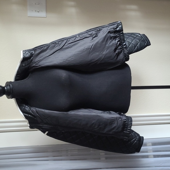 💕NWT Andrew Marc Sport Faux Leather Jacket💕 - Picture 9 of 12